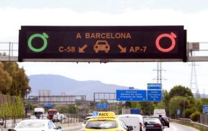 Un dels nous missatges en què treballa el Servei Català de Trànsit, amb imatges integrades . ACN