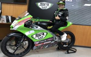 Valentín Perrone amb la moto del Team Speed Racing. Eix