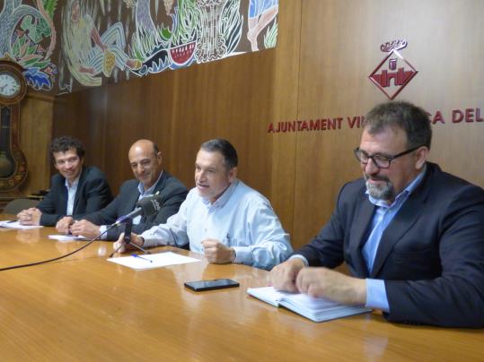 Vilafranca es converteix en el primer municipi de Catalunya amb cotxe elèctric compartit en ruta enoturística. Ajuntament de Vilafranca