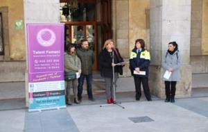 Vilanova commemora l'Equal pay day amb la lectura d'un manifest. Ajuntament de Vilanova