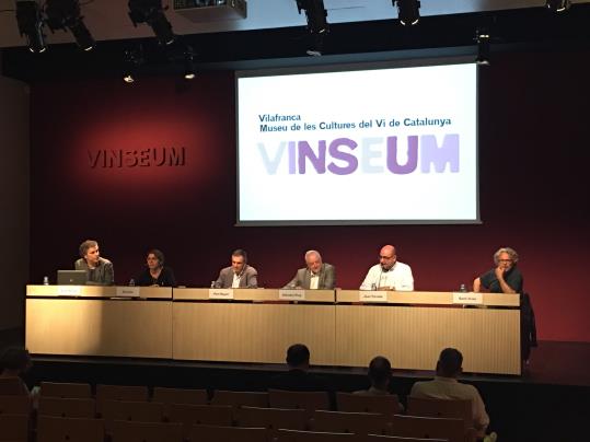 Vinseum presenta el seu projecte de renovació davant del sector vitivinícola. Ajuntament de Vilafranca