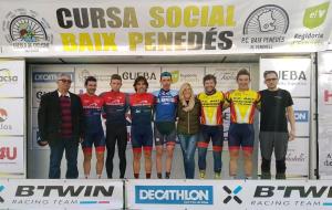 200 ciclistes participen a la Cursa del Baix Penedès