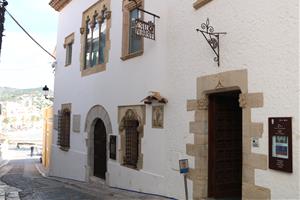 38 dibuixos inèdits de Santiago Rusiñol s'exposen a Sitges per celebrar els 125 del Cau Ferrat