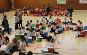 717 alumnes de 16 escoles del Garraf han celebrat el Dia Internacional de la Dansa amb una ballada conjunta