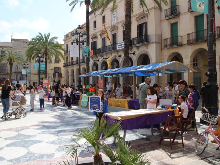 Desena edició del Mercat de Joves Emprenedors