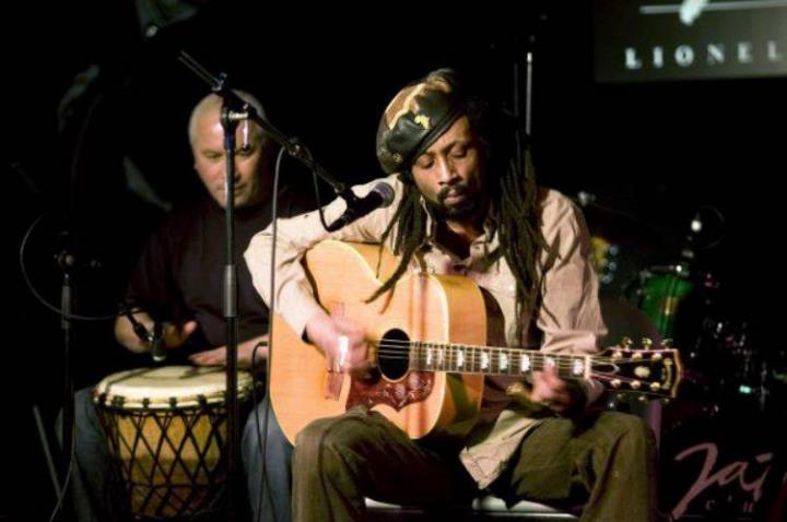 Concert de Ras Smaila & Penedes Xperience