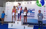 Carolina Menendez al podi. Eix