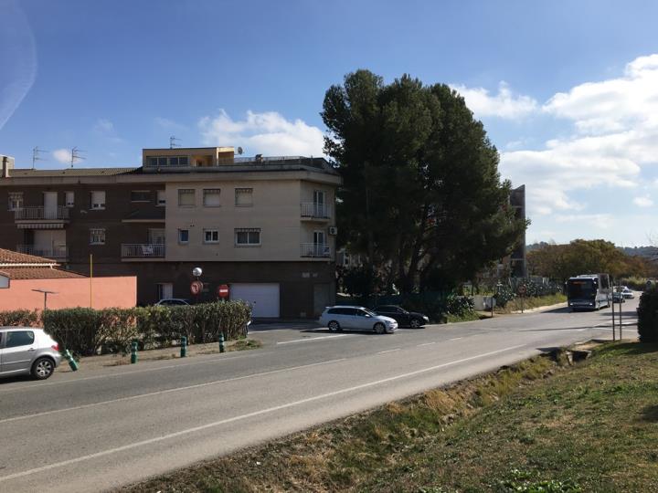 Comencen les obres de construcció d’una vorera a l’avinguda Vilanova, a Vilafranca. Ajuntament de Vilafranca