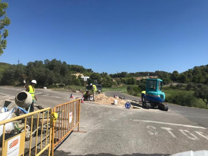 Comencen les obres de la rotonda de Jardins, a Cunit. Ajuntament de Cunit