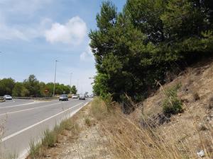 Comencen les obres de l'itinerari de vianants i carril bici a la BV-2113 a Sant Pere de Ribes. Diputació de Barcelona