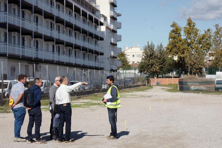 Comencen les obres per fer una rambla a l’actual Passatge Sant Antoni de Calafell. Ajuntament de Calafell