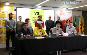 Compareixença de la Intersindical-CSC juntament amb membres d'organitzacions sindicals que donen suport a la convocatòria de vaga del 21-F. ACN
