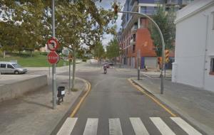 Cruïlla entre el carrer de Pere Jacas i la rambla de Joan Baptista Pirelli. Google Maps