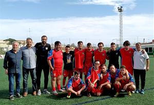 Debut amb victòria de l’equip de futbol sitgetà. Eix