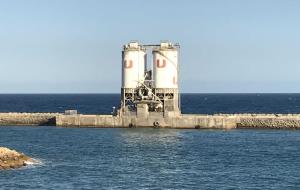 Desmantellades les dues sitges per al ciment al port de Vallcarca