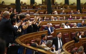 Diputats d'ERC aplaudint Oriol Junqueras al Congrés el 21 de maig del 2019. ACN