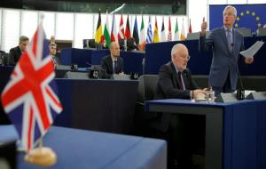 El cap negociador dels 27, Michel Barnier, durant la intervenció a l'Eurocambra, a Estrasburg, després de la votació a Westminster sobre el Brexit. AC