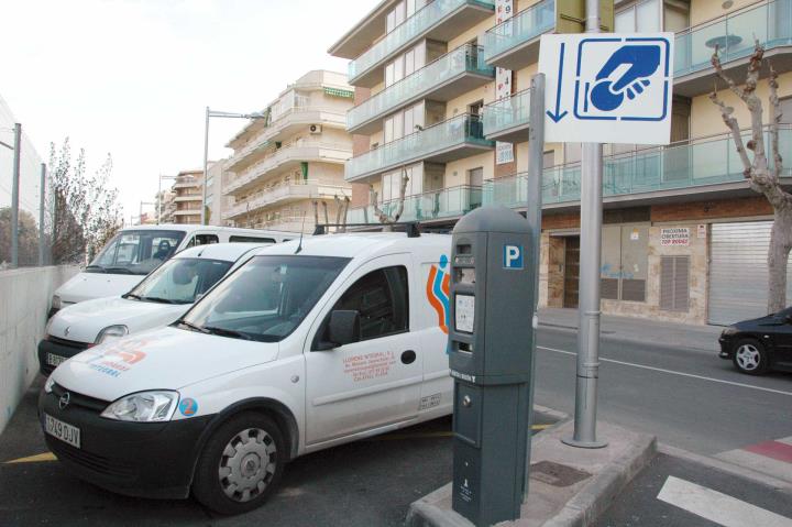 El cas de les multes anul·lades per un regidor de Calafell, enviat a judici. Ajuntament de Calafell