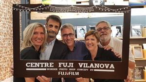 El Centre Fuji Vilanova inaugura la remodelació de la seva botiga.. Centre Fuji Vilanova