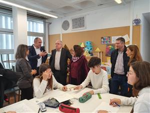 El conseller d’Educació visita l’Escola d’Hostaleria de l’Institut Joan Ramon Benaprès de Sitges. Ajuntament de Sitges