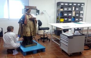 El laboratori del museu VINSEUM restaura sant Fèlix. Vinseum