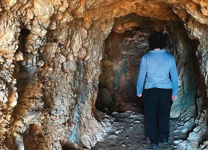 El parc del Garraf organitza visites a la cova negra per conèixer l’interior del massís. Ajt Sant Pere de Ribes