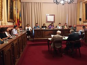 El ple de Vilanova aprova per unanimitat fer una nova diagnosi i un nou Pla Local de l'Habitatge. Ajuntament de Vilanova