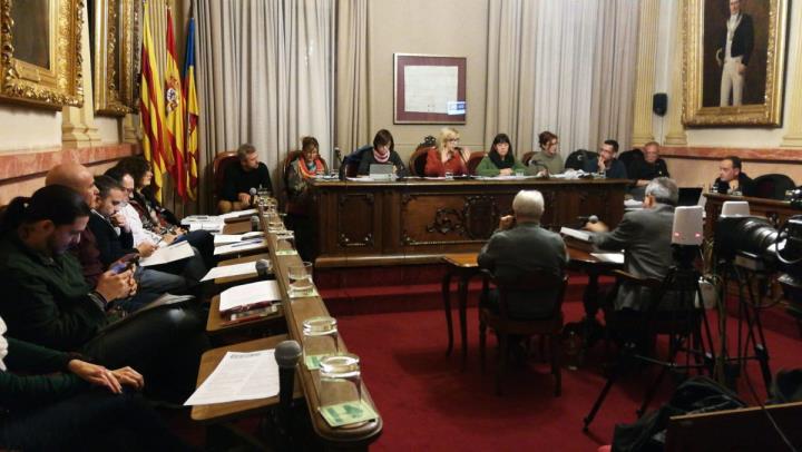 El ple de Vilanova prorroga el conveni per poder fer la nova prefectura de la Policia Local. Ajuntament de Vilanova