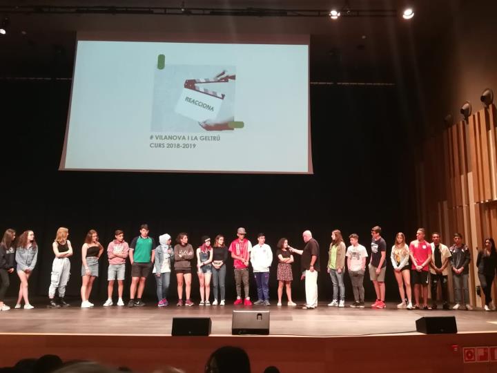 El projecte Reacciona sensibilitza l'alumnat de secundària de Vilanova sobre la cultura de la pau. Ajuntament de Vilanova