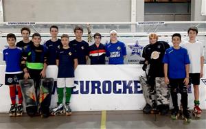 El Sub 15 del Patí Vilanova es classifica primer del seu grup en el Eurockey Cup U15 . Eix