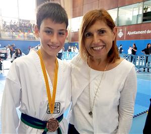 Els alumnes de les escoles Chois Vilanova i Chois Canyelles al Campionat