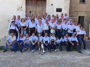 Els Castellers del Foix de Cubelles s'estrenen amb una primera diada castellera a la Festa de la Verema. Castellers del Foix
