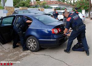 Els Mossos desarticulen al Vendrell una organització especialitzada en el robatori i tràfic de motos. Mossos d'Esquadra