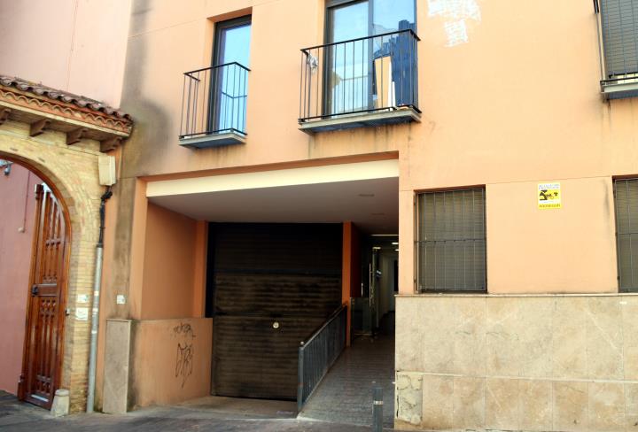 Els okupes d'un pis de Sant Sadurní d'Anoia creen alarma social entre els veïns del centre del municipi. ACN