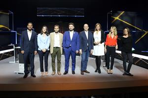 Els representants polítics abans de començar el debat de TV3 el 5 de novembre del 2019. ACN