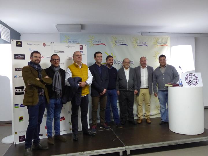 Es presenta la nova junta del Gremi d’Hostaleria del Baix Penedès. EIX