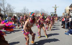 Èxit de participació en la rua de carnaval de Santa Margarida i els Monjos