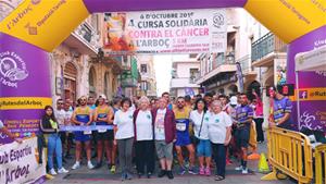 Foto de família amb l’Associació Gingo. Aj. de l’Arboç