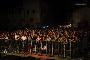 Imatge de la primera festa de La Barraca de Vilafranca del Penedès. La Barraca