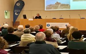 Imatge d'una de les activitats de l'Aula d'Extensió Universitària de la Gent Gran de la UPC de Vilanova. EIX