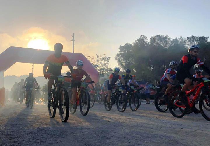 Imatges de la 12a edició de la Cursa BTT Cuabarrada de Canyelles. Eix