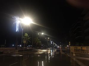 Inundacions, talls de llum i carrers tancats pel temporal de pluja i vent al Penedès i Garraf