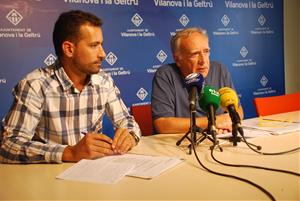 Jordi Medina i Xavier Serra, a la roda de premsa del govern de Vilanova. Míriam de Lamo