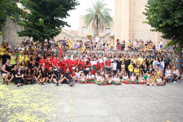 La cultura popular es reuneix a les Fires pels Avis de Sant Sadurní. Ajt Sant Sadurní d'Anoia