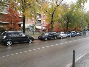 La policia de Vilafranca controlarà els estacionaments de vehicles en el sentit contrari de la marxa. Ajuntament de Vilafranca