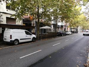 La policia de Vilafranca controlarà els estacionaments de vehicles en el sentit contrari de la marxa