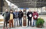 La Xarxa de Parcs Naturals instal·la les primeres columnes integrades de recàrrega i DEA a Sitges. Diputació de Barcelona