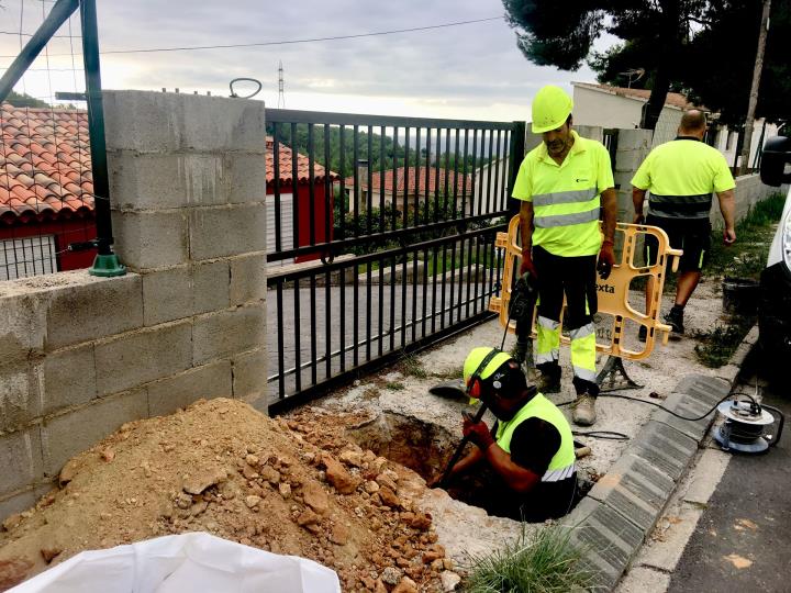 L’Ajuntament de Calafell comença a anul·lar punxades a l’aigua d’habitatges ocupats. Ajuntament de Calafell