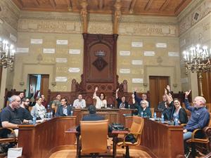 L’Ajuntament de Sitges aprova la moció de rebuig de la sentència del Tribunal Suprem. Ajuntament de Sitges