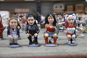 Les dones marquen els nous models de caganers amb l'estrena de Rosalia, Greta Thunberg i diverses superheroïnes. ACN